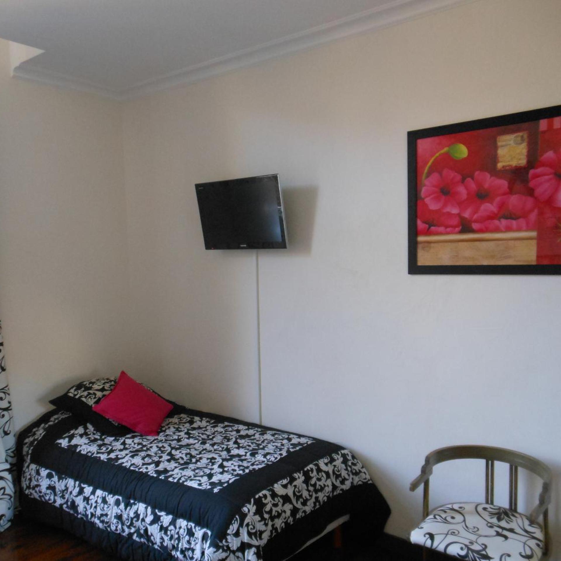 LOGIS HOTEL ECU DE FRANCE 25/45