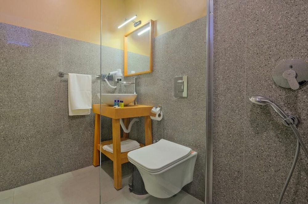 Ciello Suites Hotel 21/24