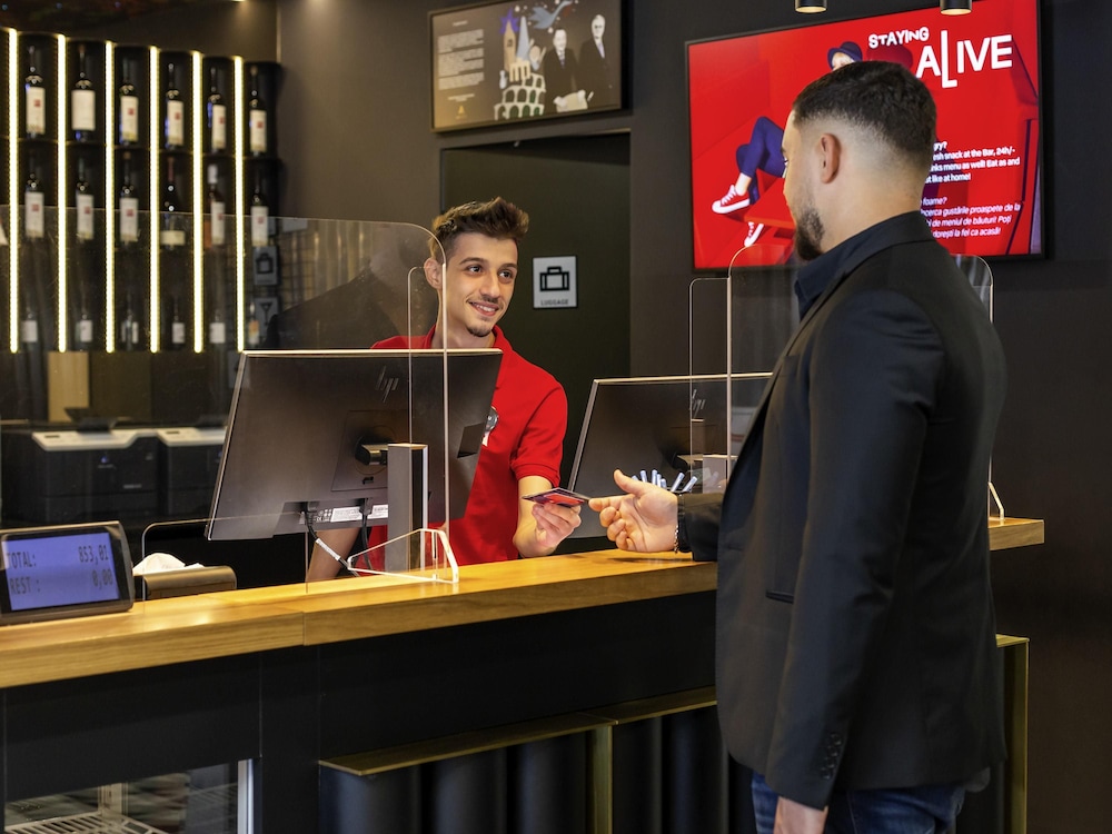ibis Bucharest Politehnica 8/41