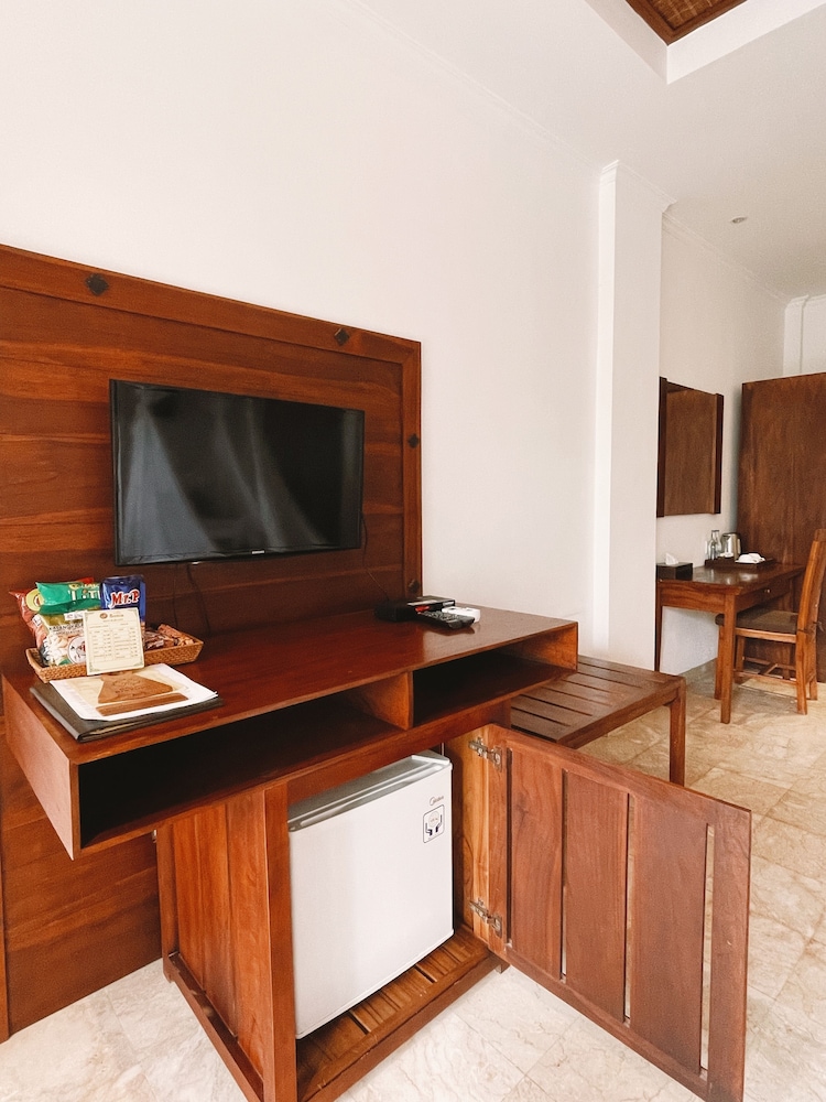Villa Sonia 61/69