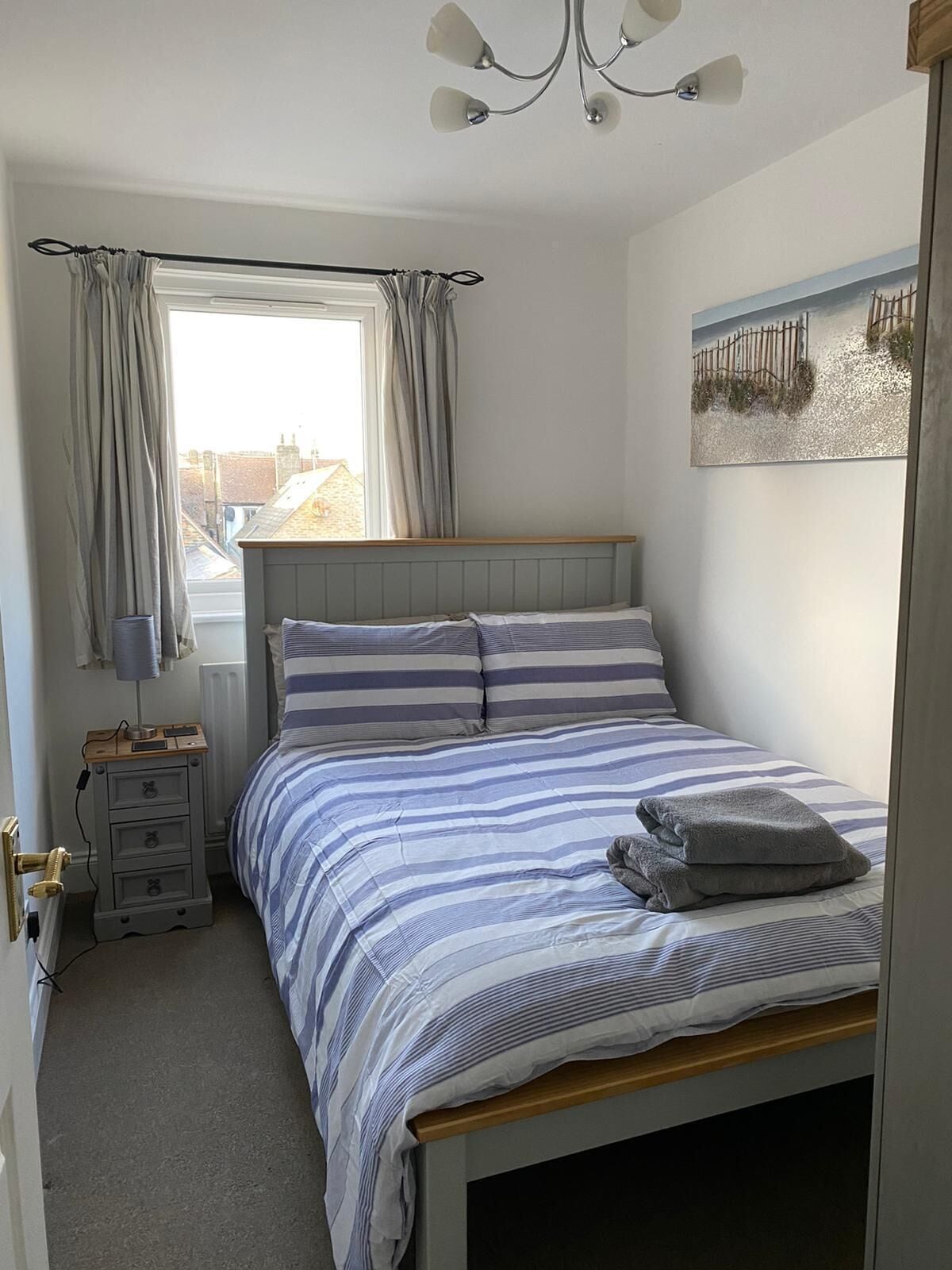 Basic, Apartment, King Bed, River View, Private Bathroom, Marina Floor
