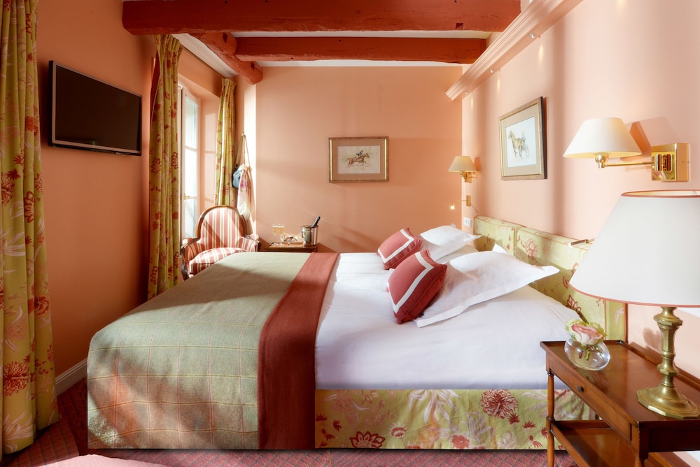 Le Relais Montmartre 22/53