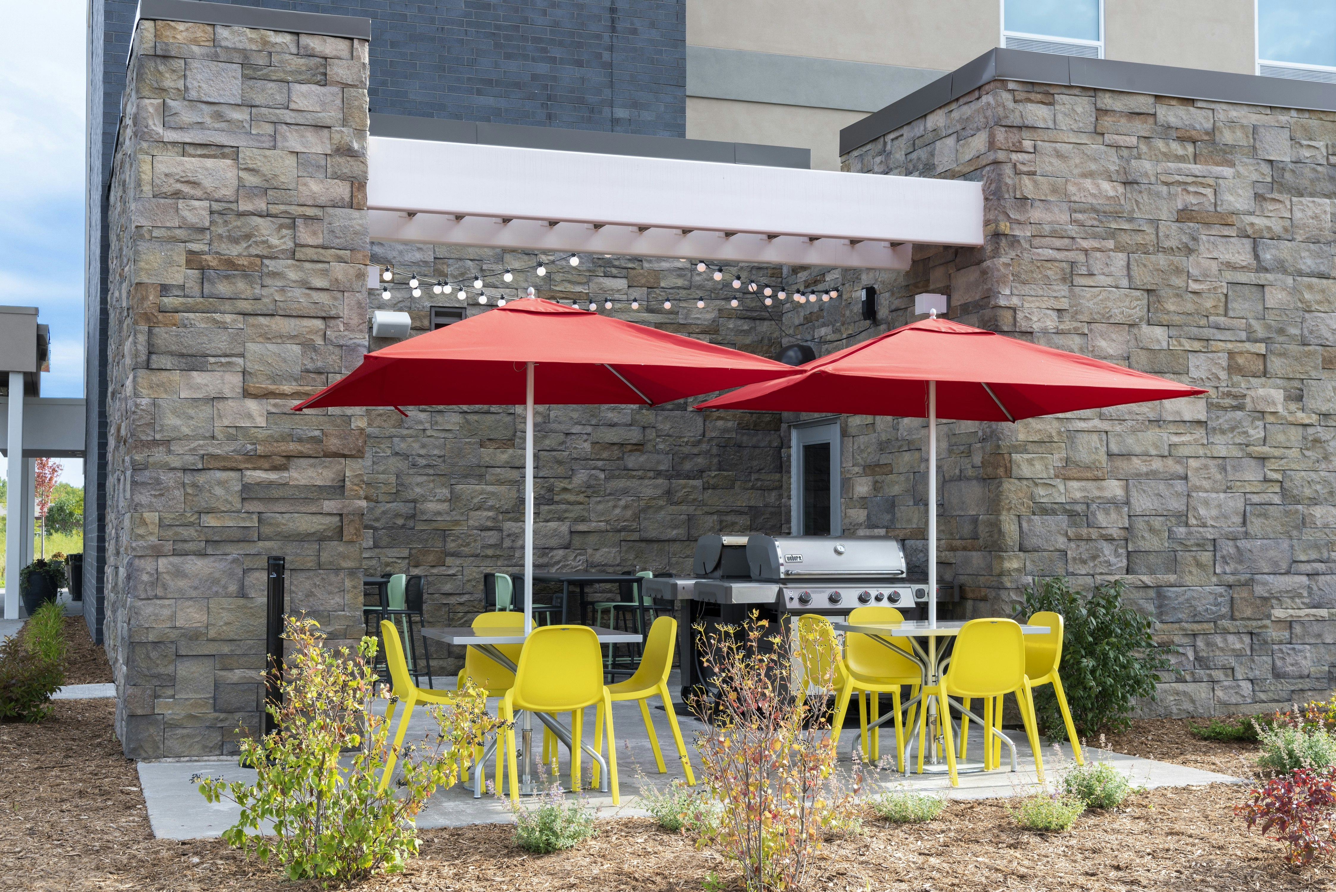 HOME2 SUITES BY HILTON APPLETON WI