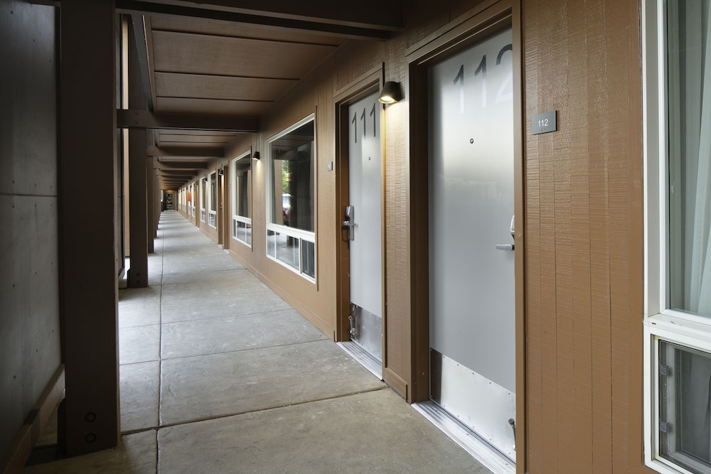 Waypoint Hotel 32/62