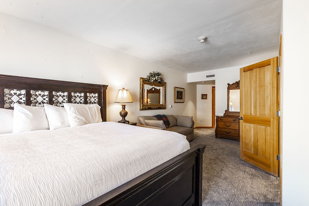 1 Bedroom, Condominium, Spa, King Bed, Sofa