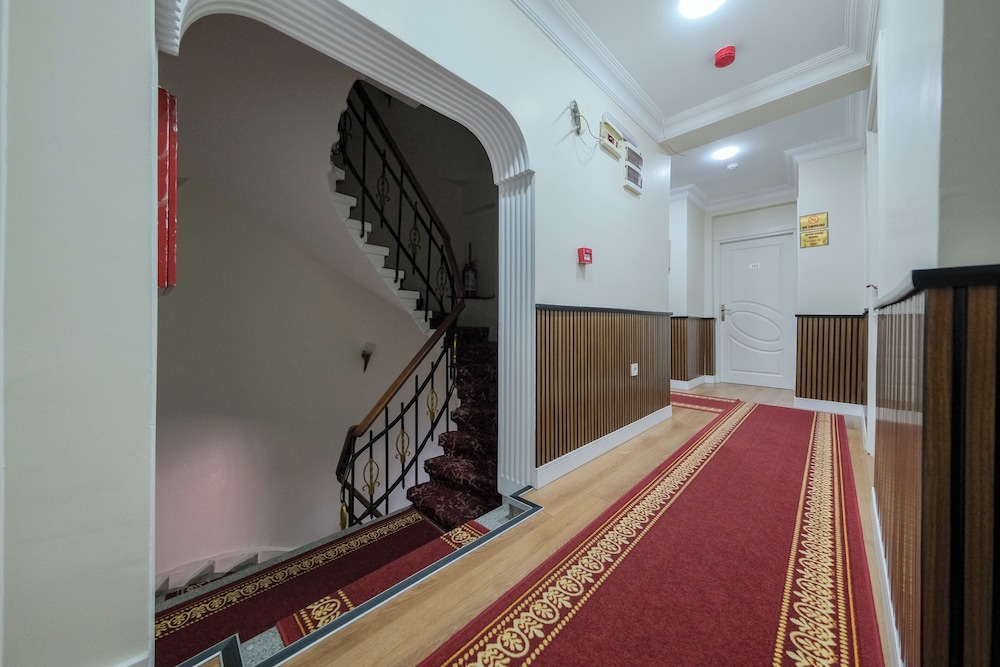 Grand Hotel Palmiye 7/68