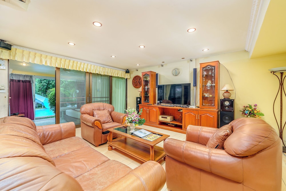 Villa Navin Resort 60/78