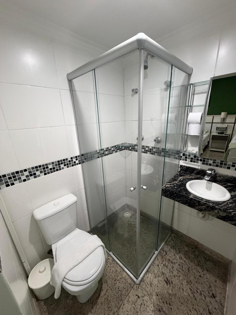 Residencial Pantanal Santa Cruz Hotel 34/35