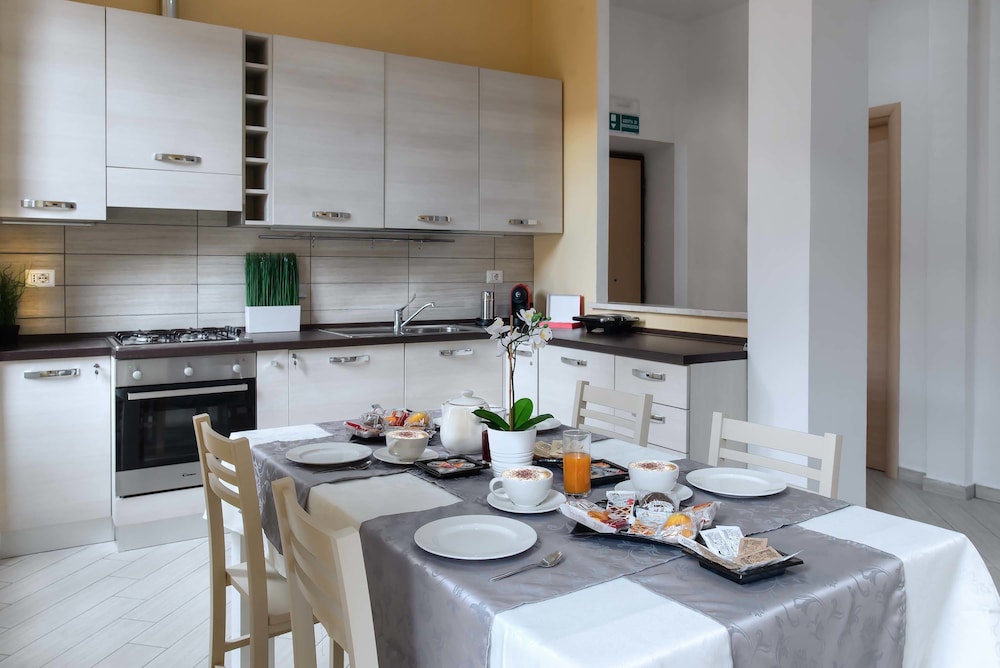 Rome Central Rooms Guest House o Affittacamere 57/68