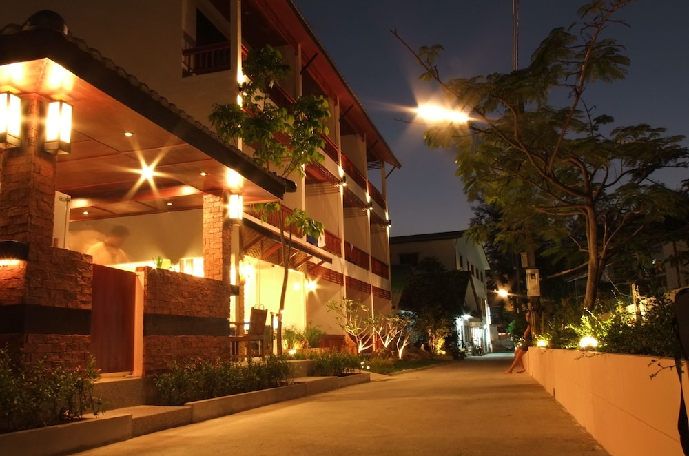 Kata Noi Resort 5/49