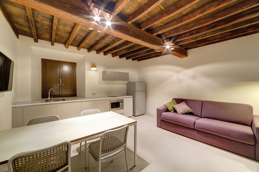 Palazzo Mannaioni Suites 50/69