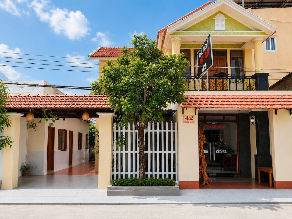 The Lam Homestay 3/26