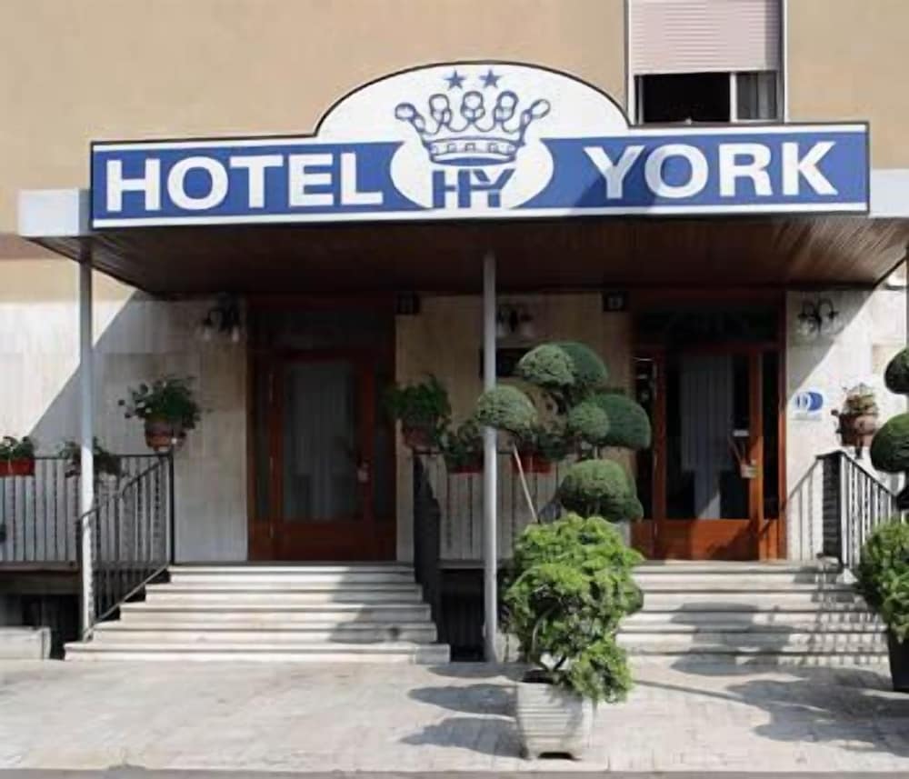 Hotel York 1/20