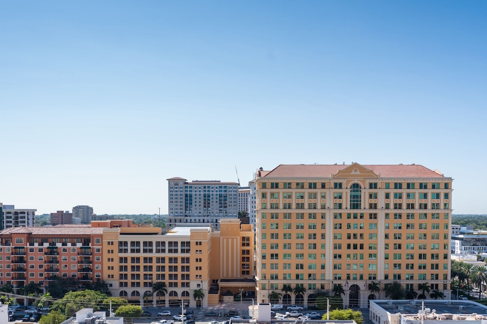 Hotel Colonnade Coral Gables Autograph Collection