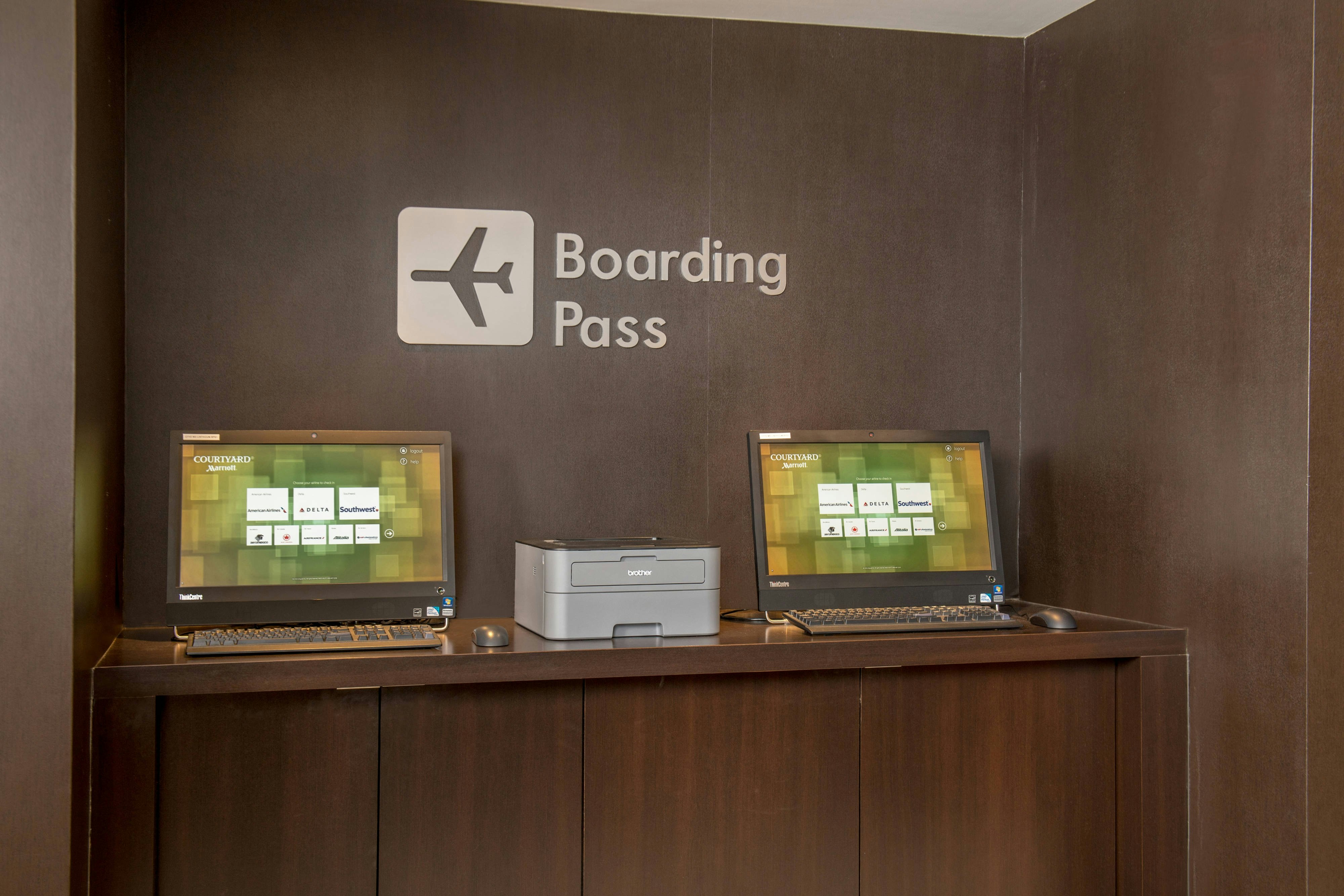 Lobby at Courtyard by Marriott Baltimore BWI Airport, LINTHICUM HEIGHTS - MD