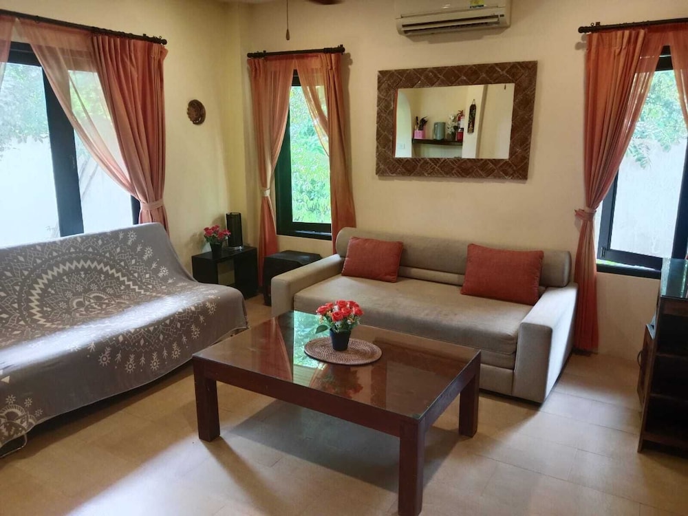 Baan Tropicana 28/50
