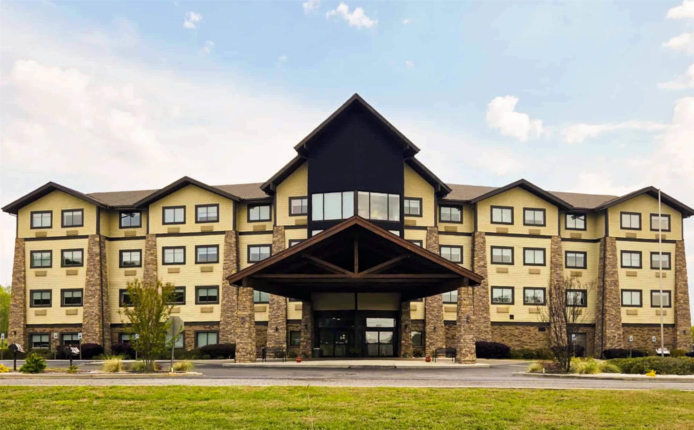 Comfort Inn & Suites Near Lake Guntersville 4/52