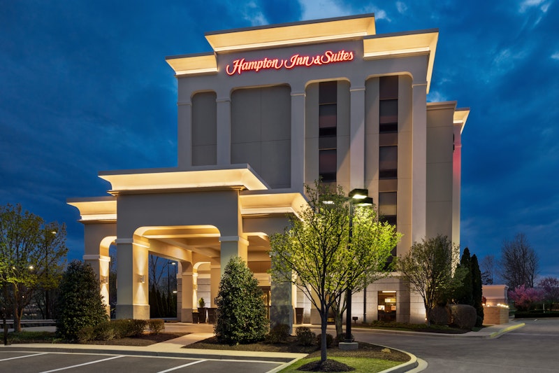 Hampton Inn and Suites Frederick Fort Detrick 2/38