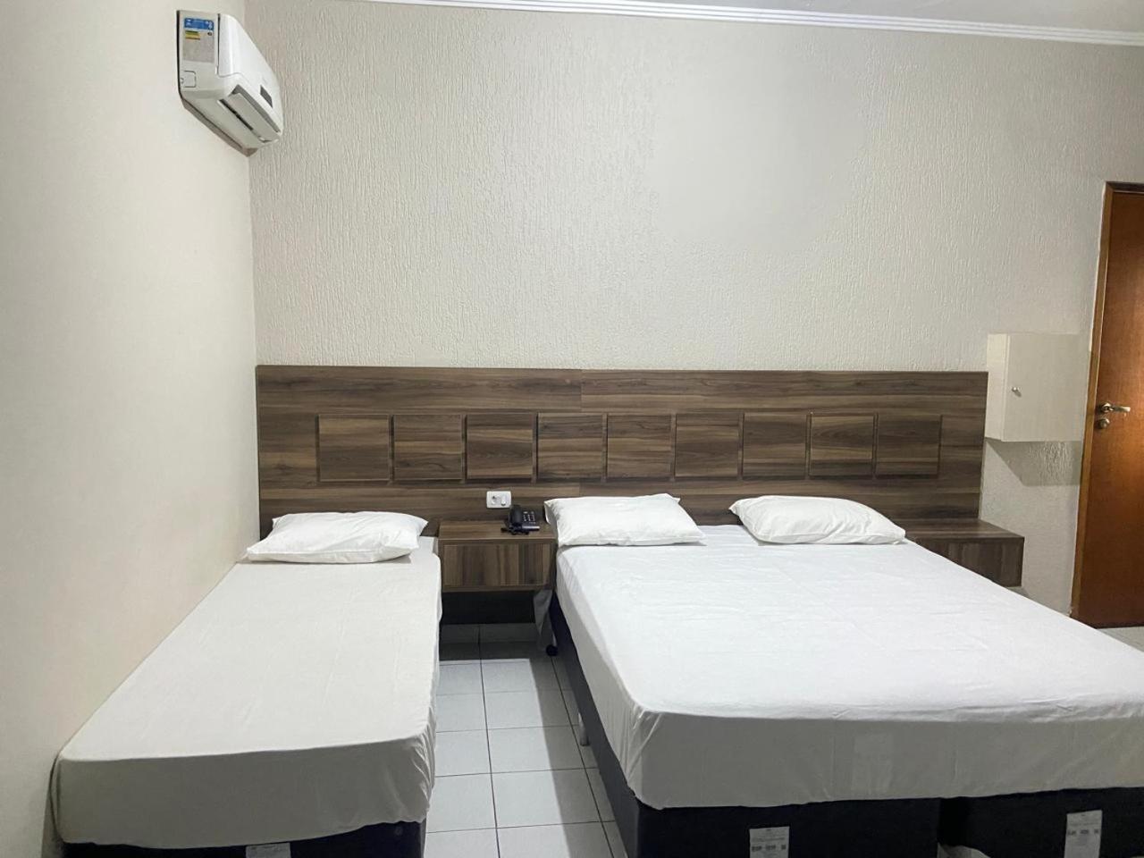Hotel Biz 23/62