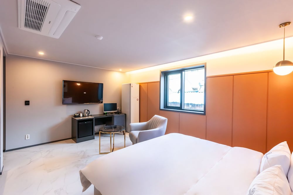 Browndot Hotel Sasang Renecite 16/50