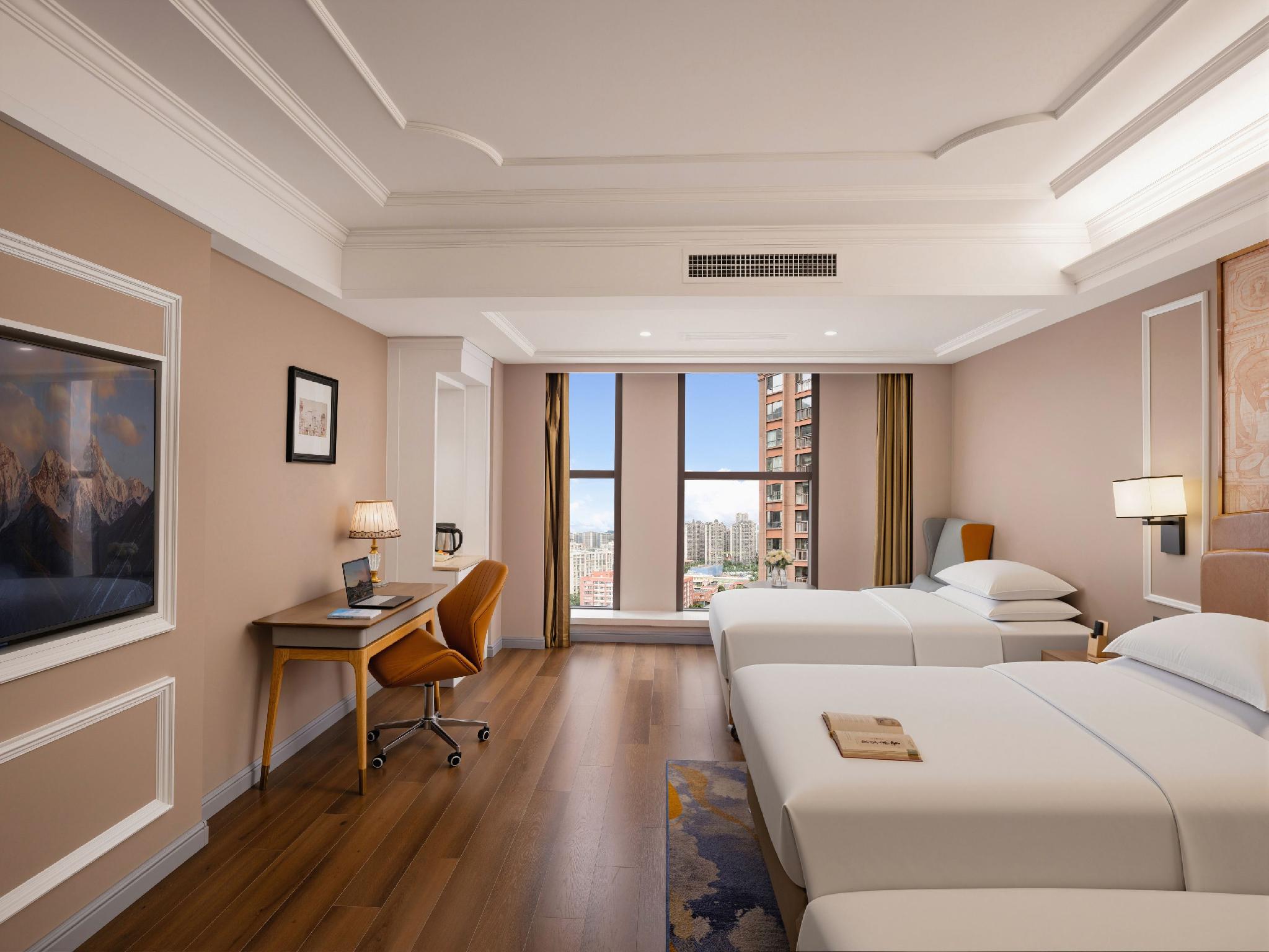 Vienna International Hotel Kunming (West Guangfu Road Station Branch) 23/48