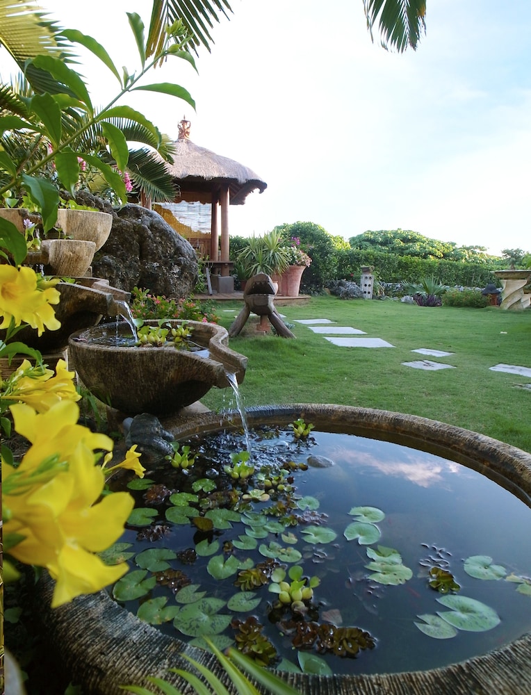 Red Garden Resort 62/70