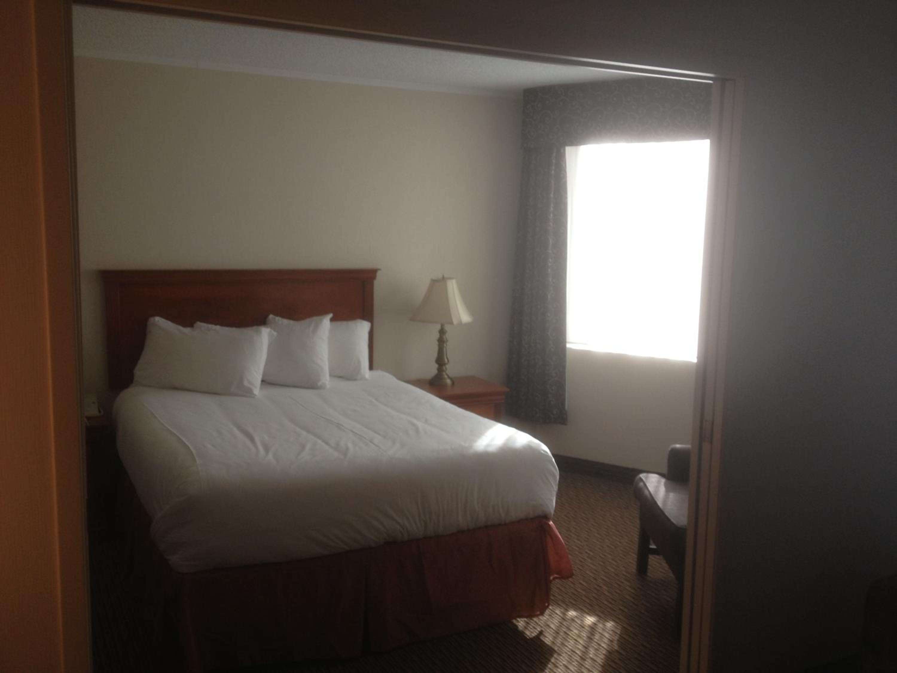 جناح تنفيذي بسرير كوين، Hotel Chrome Montreal Centre Ville 5/7