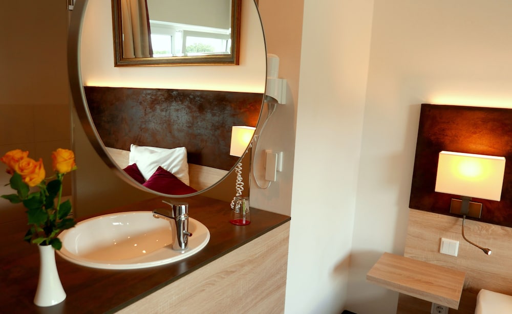 Business Class Hotel Ebersberg 40/42