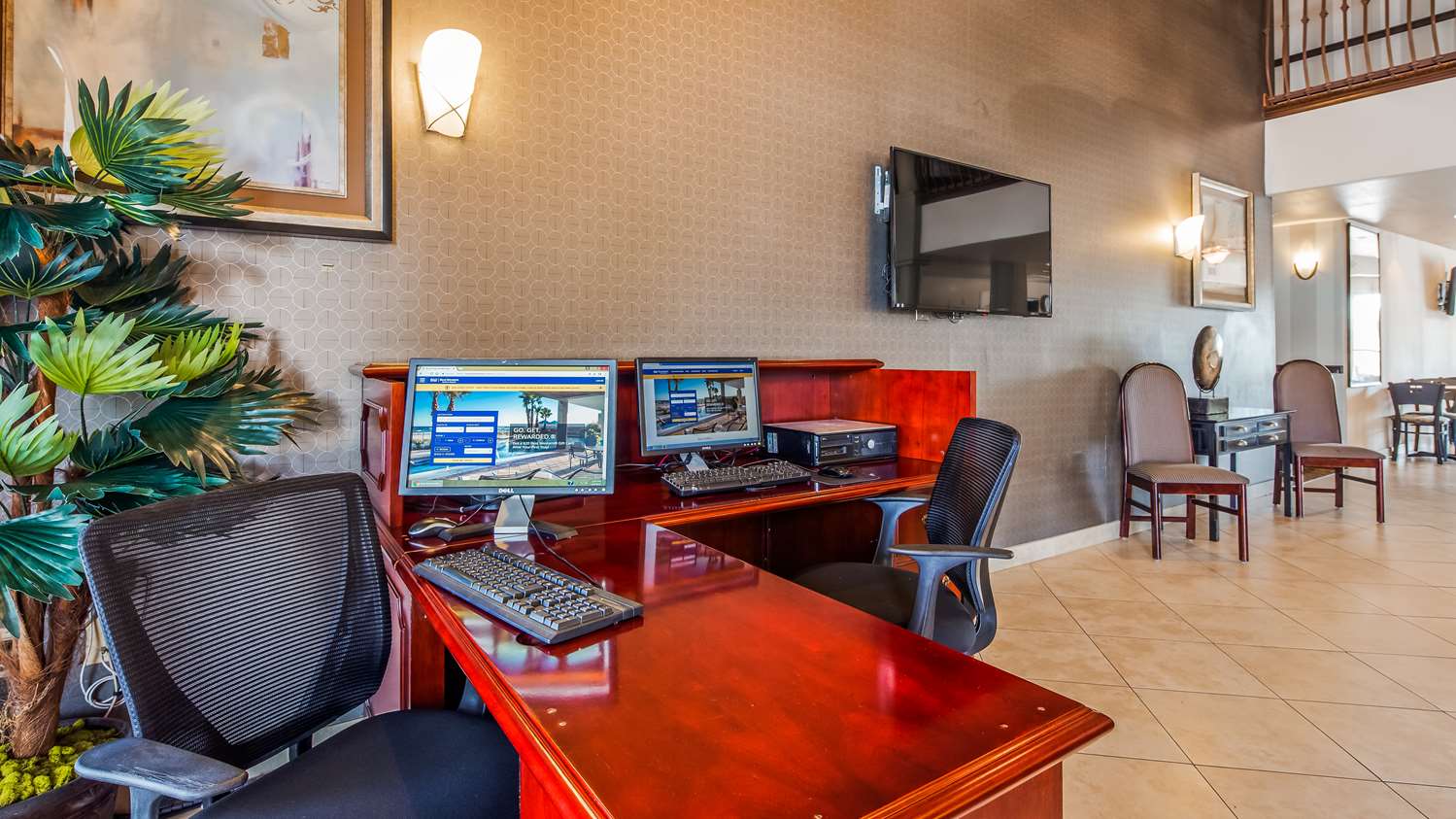 Best Western Plus Main Street Inn 37/38