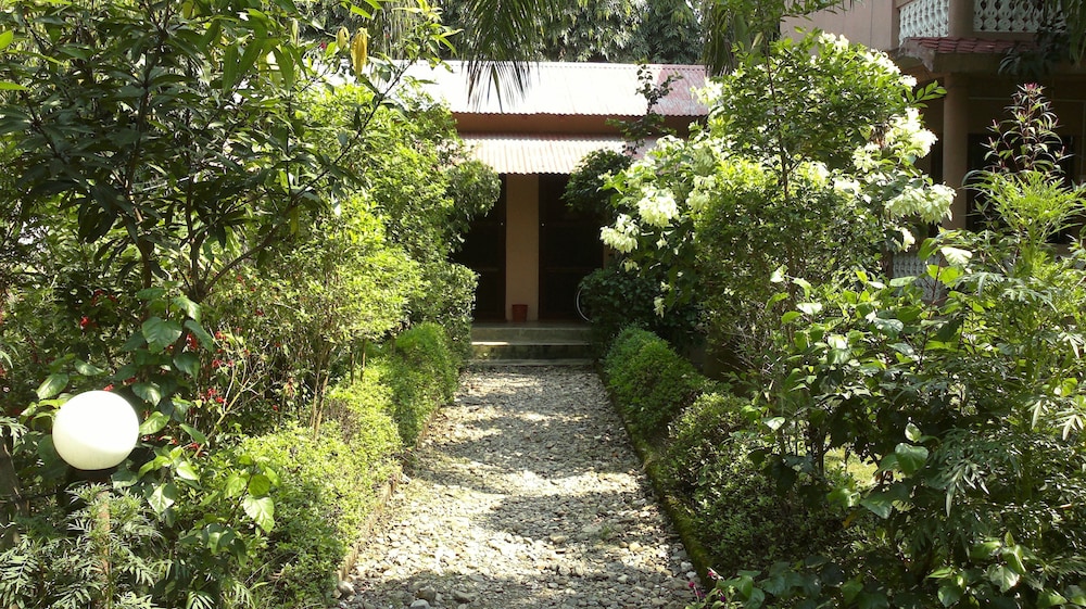 Sauraha Resort 46/50