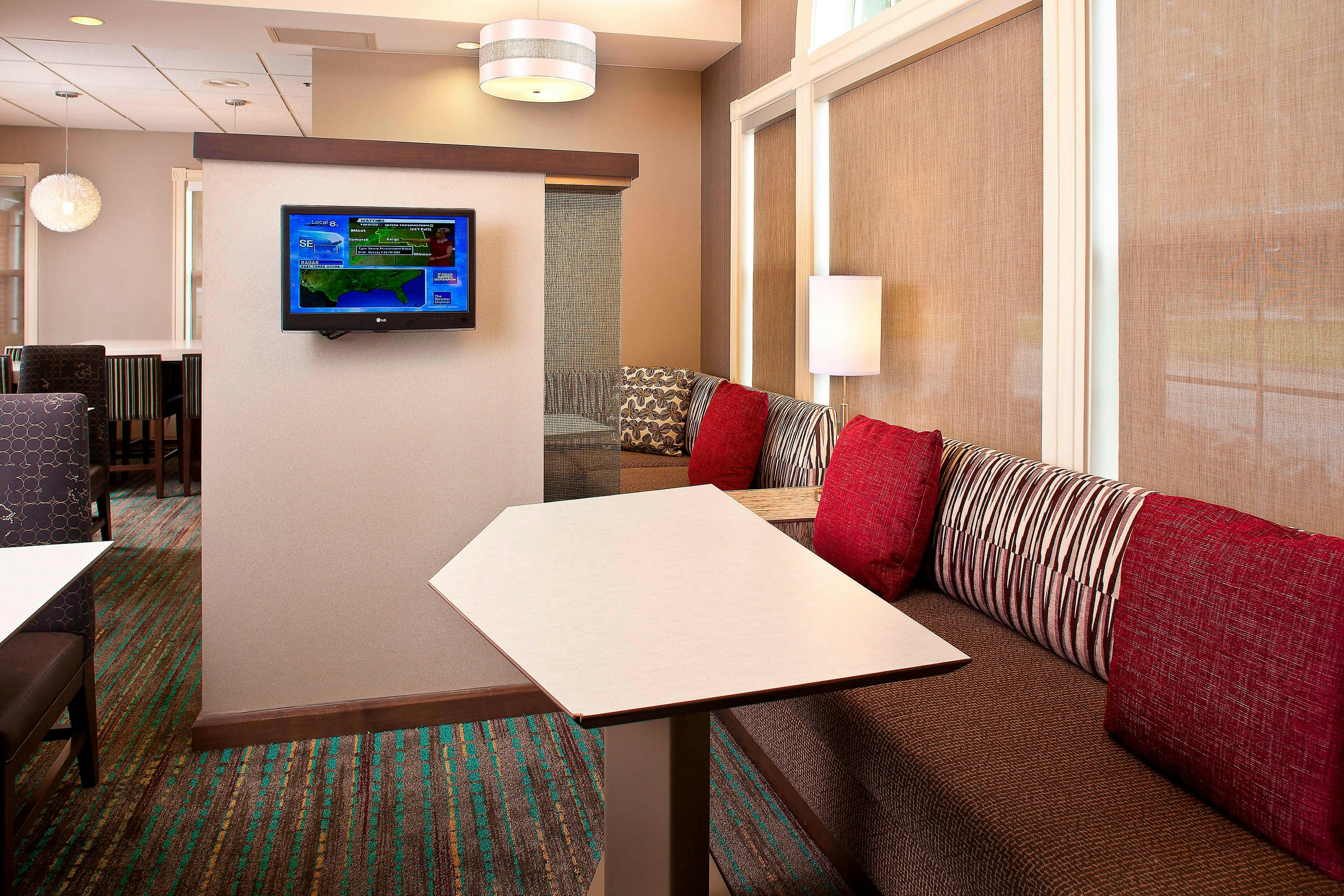 Residence Inn Baton Rouge Siegen Lane 8/12