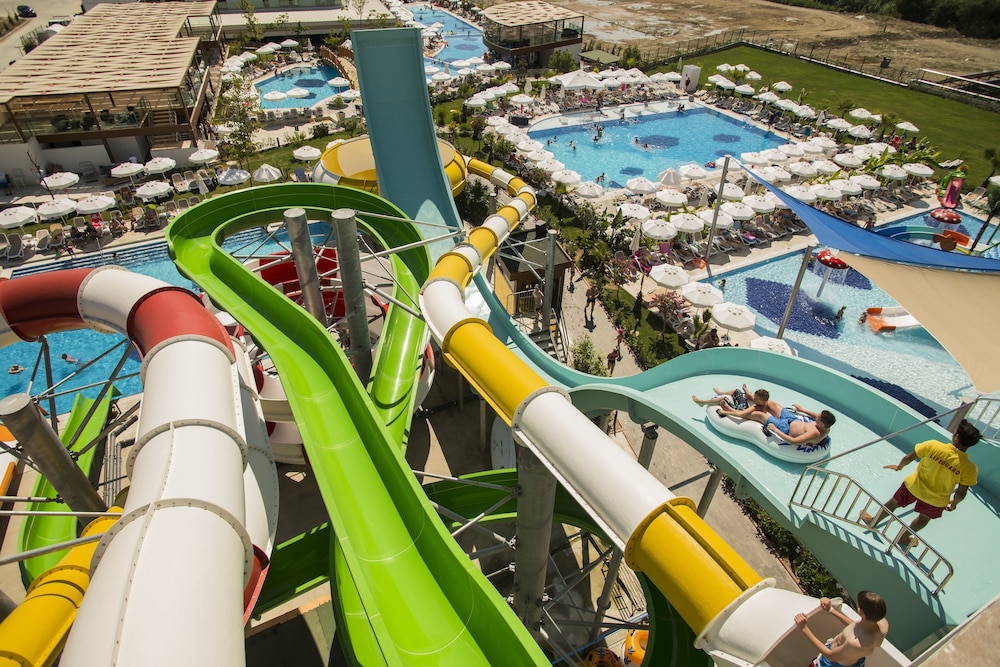 Dream World Aqua Hotel 34/50