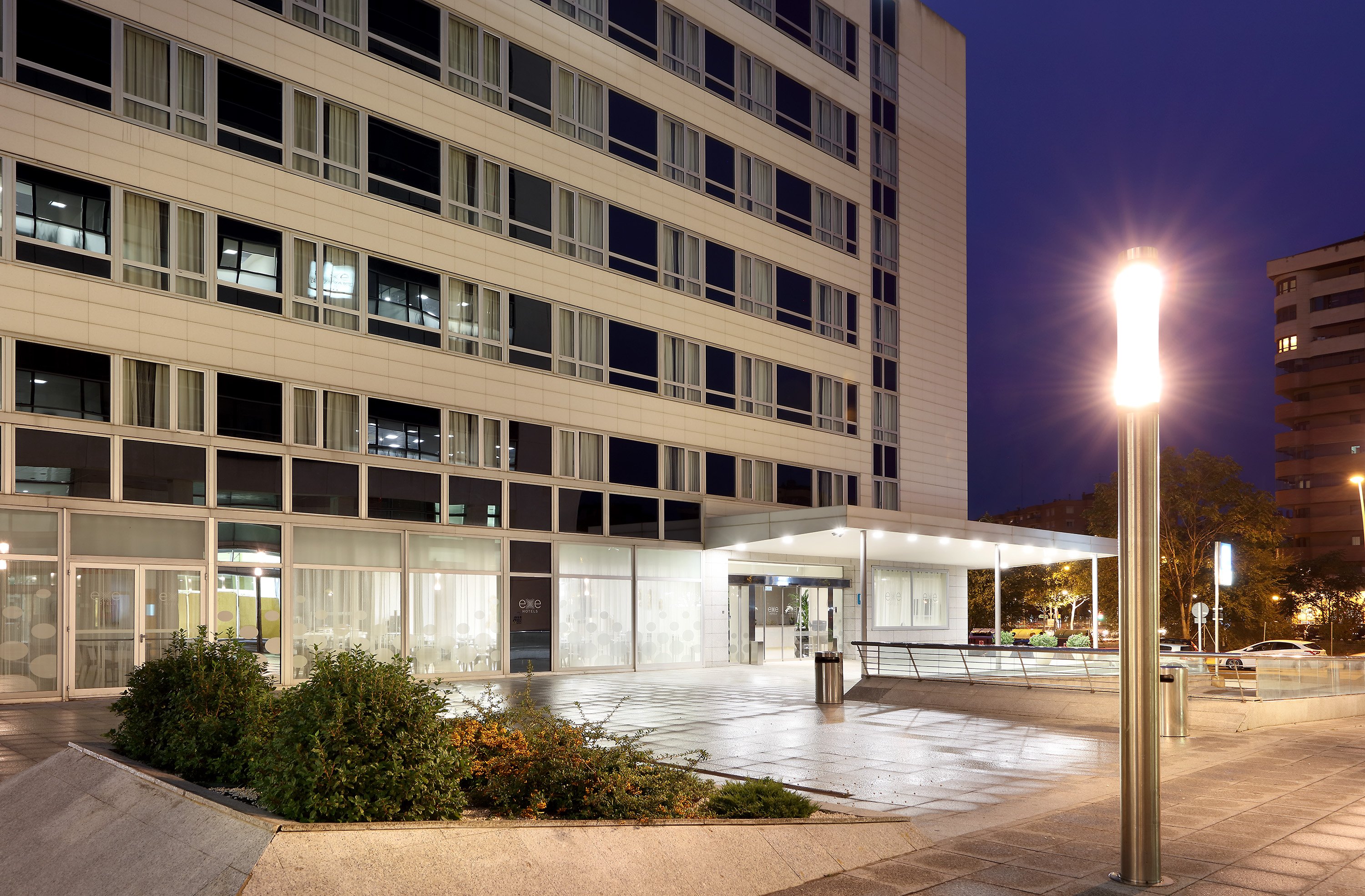 Exe Zaragoza WTC 4/54