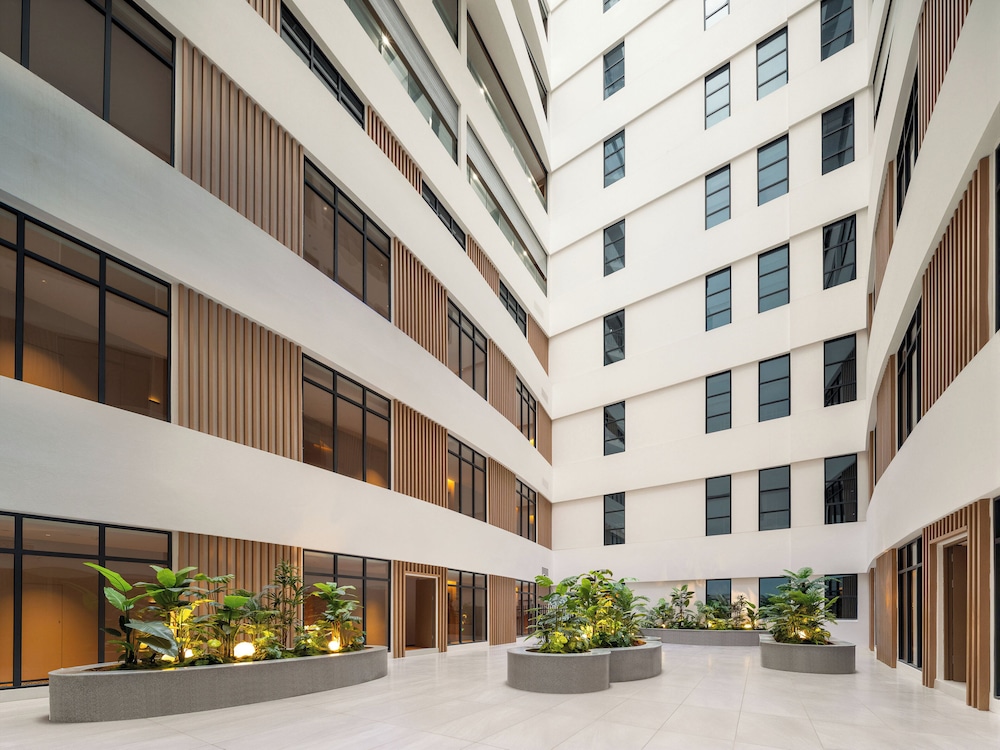 Holiday Inn Express Xinxiang Pingyuan New Area by IHG، Xinxiang 3/50
