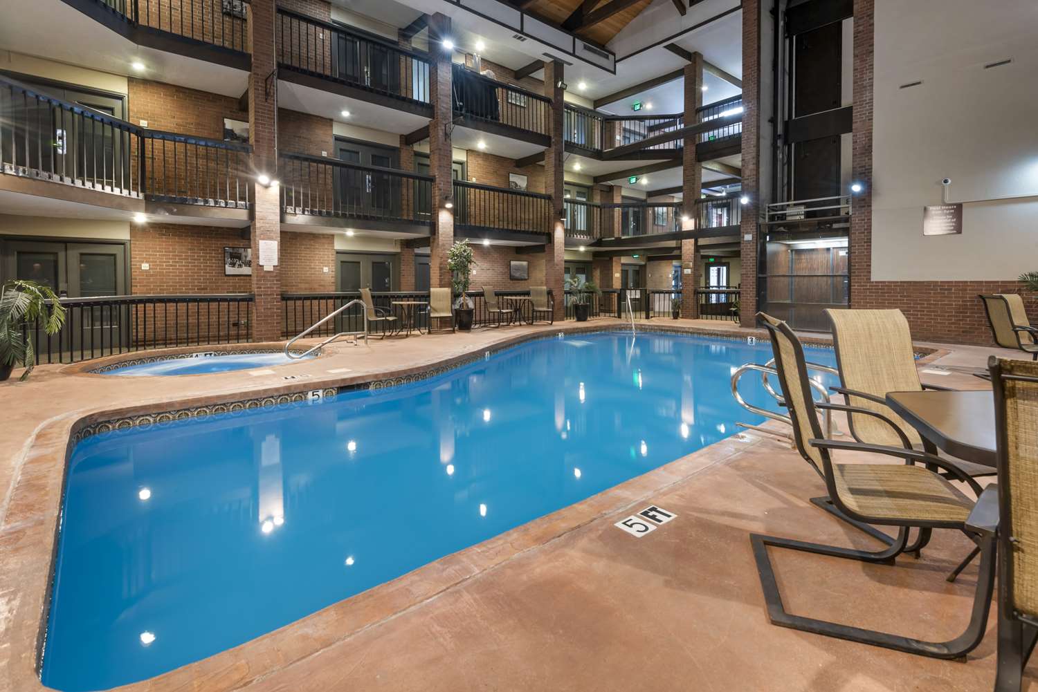 Best Western Plus Rio Grande Inn 10/16