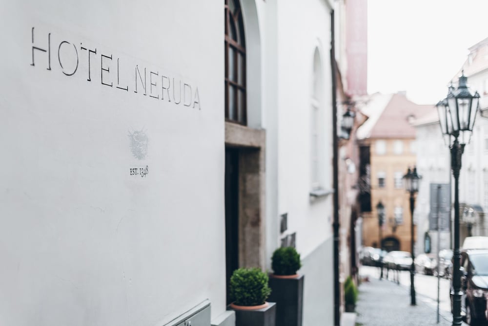 Design Hotel Neruda in PRAGUE