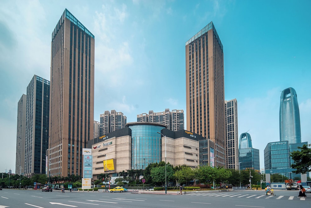 Xingyu Legend Service Apartment 42/49