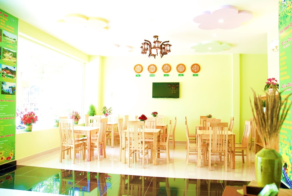Dalat Flower Hotel 48/72