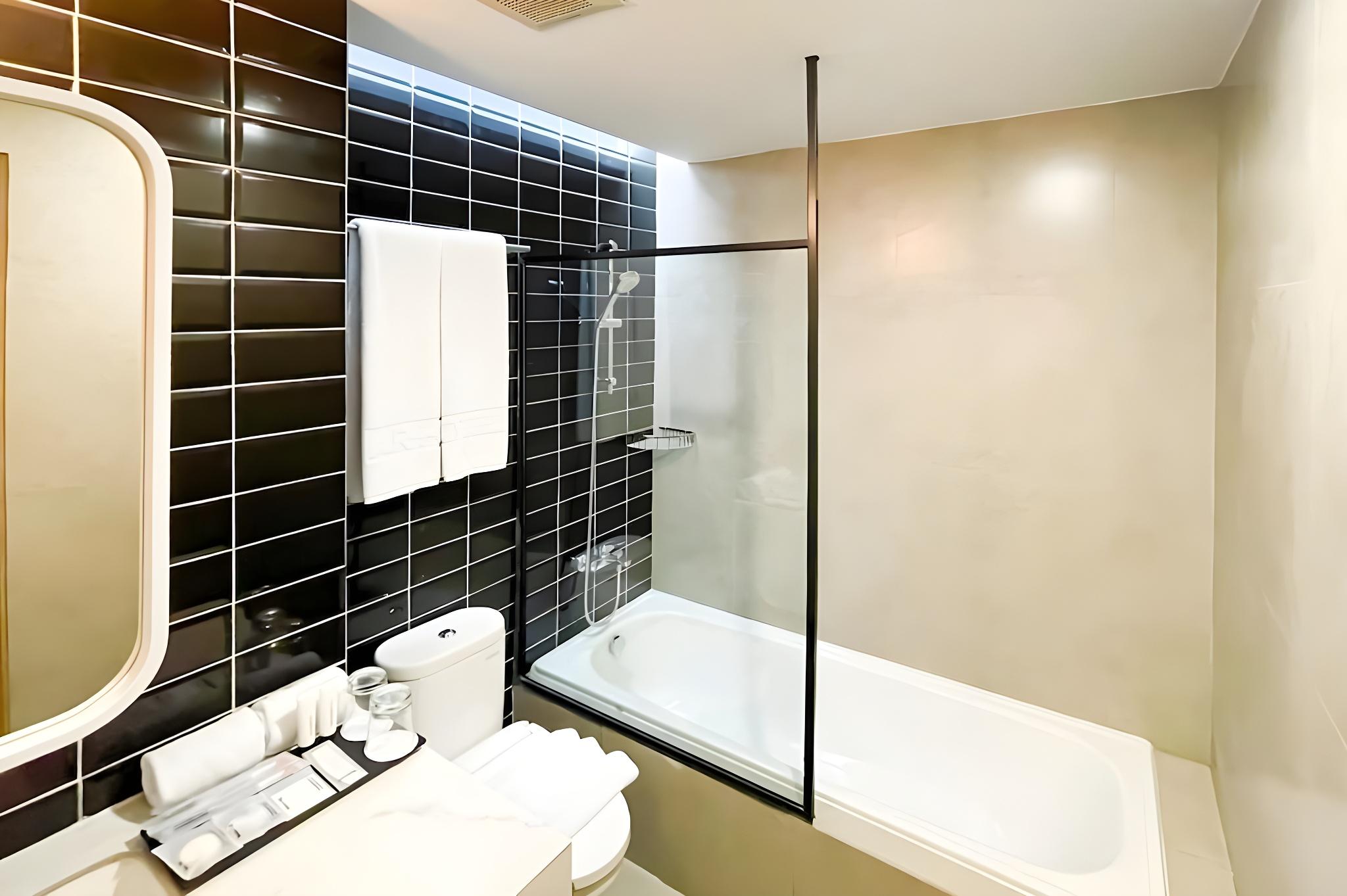 ARTOTEL Casa Cikarang 20/24