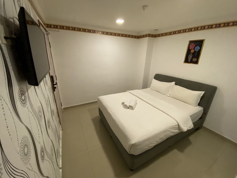 Shobi Hotel 29/48