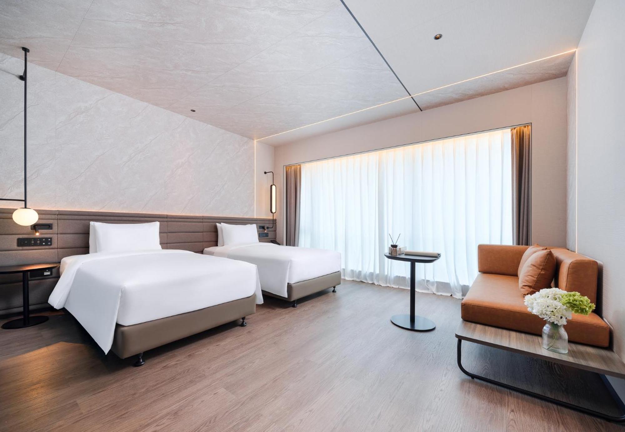 STANDARD, TWIN BEDS