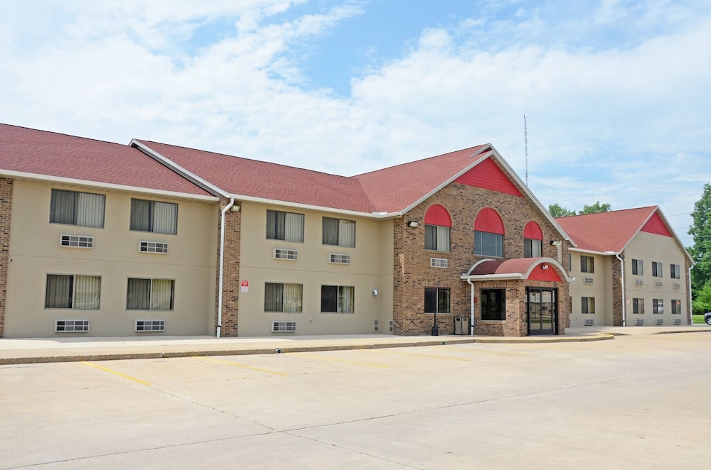 HERITAGE GRAND INN 2/100