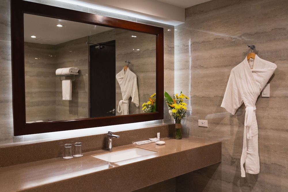 Canyon Hotels Resorts Boracay 49/50