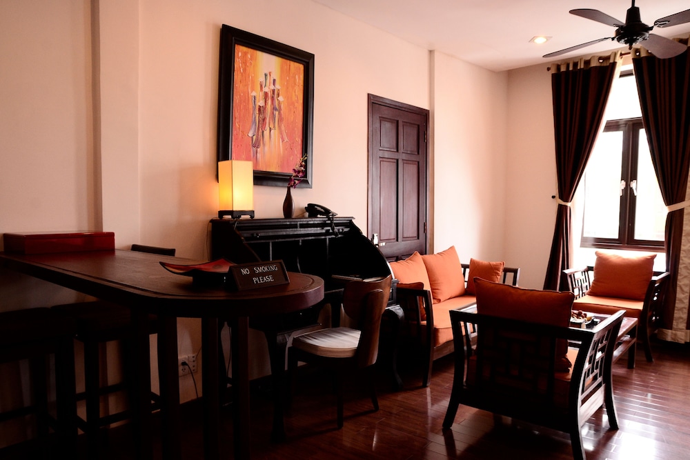 Nam Bo Boutique Hotel 52/68