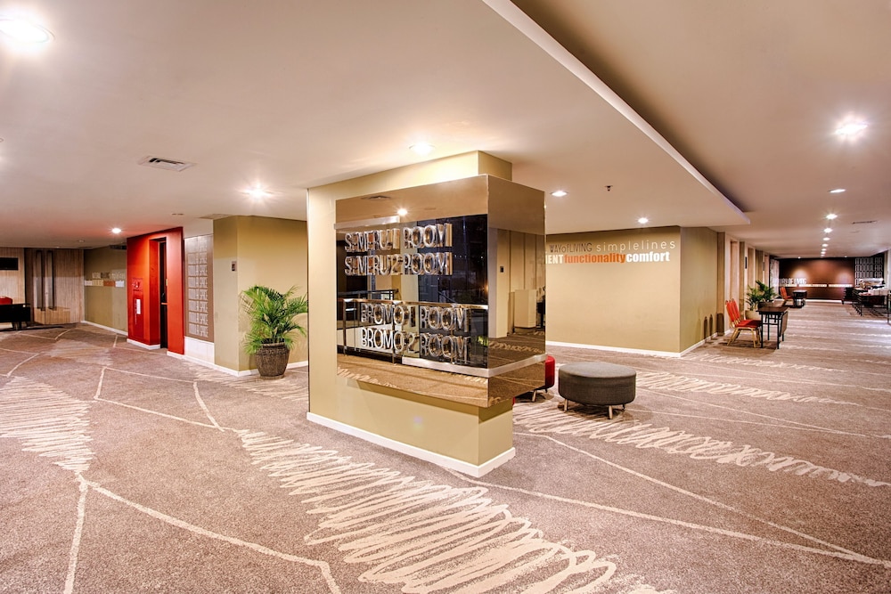 Ibis Surabaya City Center 6/61