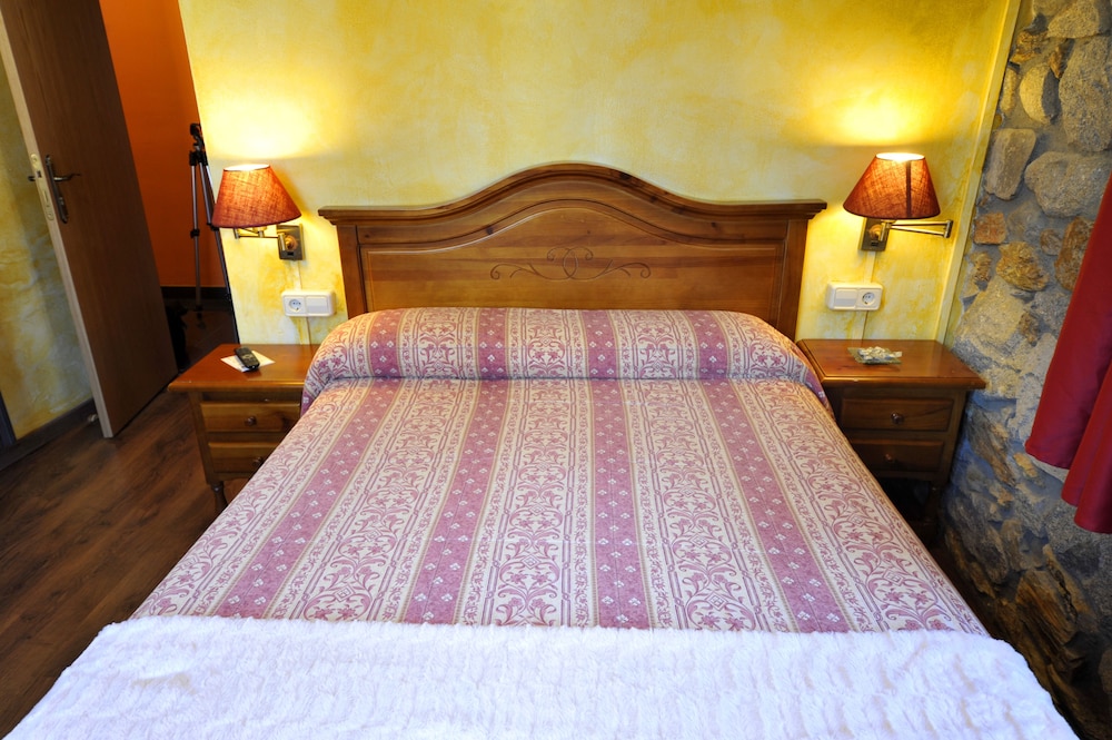 Hotel Vall d'Aneu 16/63