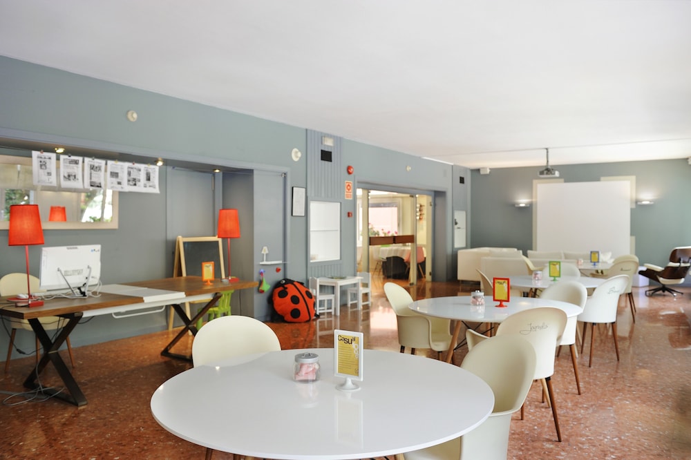 Tres Torres Atiram Hotel 26/28