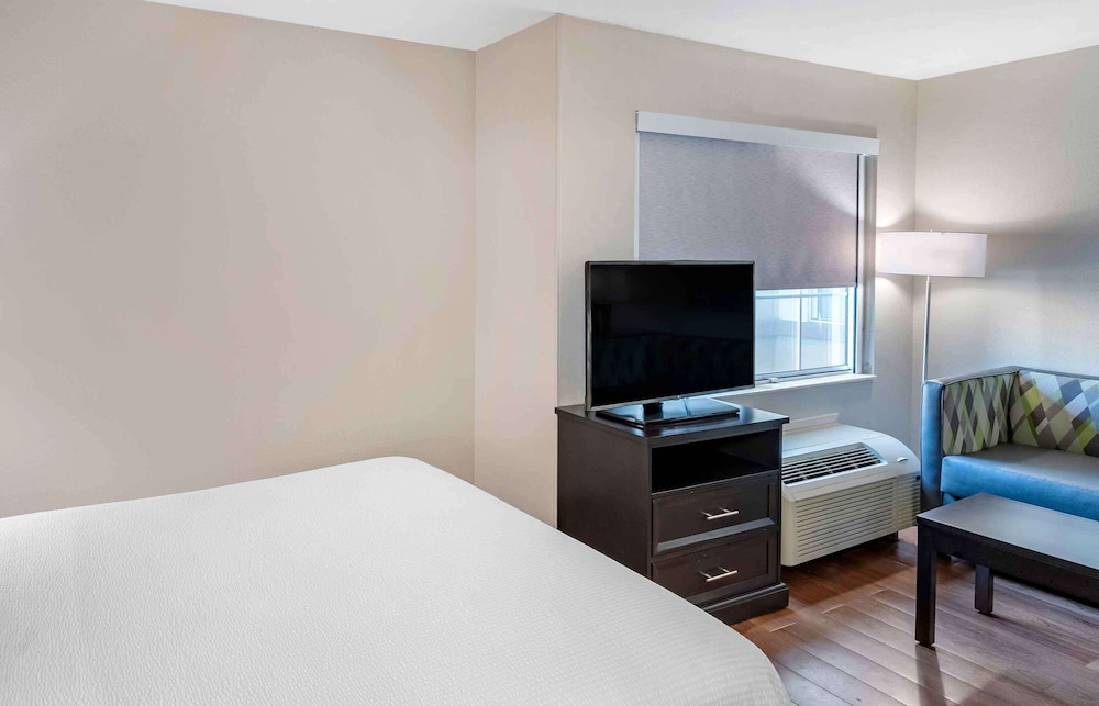 Extended Stay America Premier Suites San Jose Airport 16/43