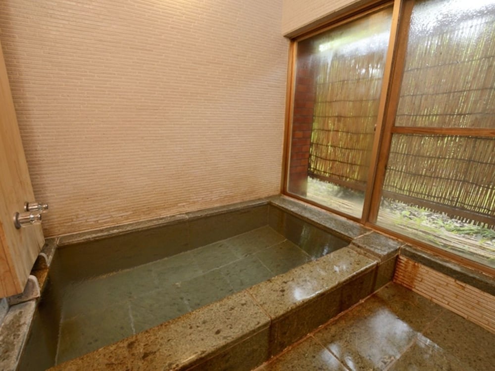 OHITO HOTEL 22/48