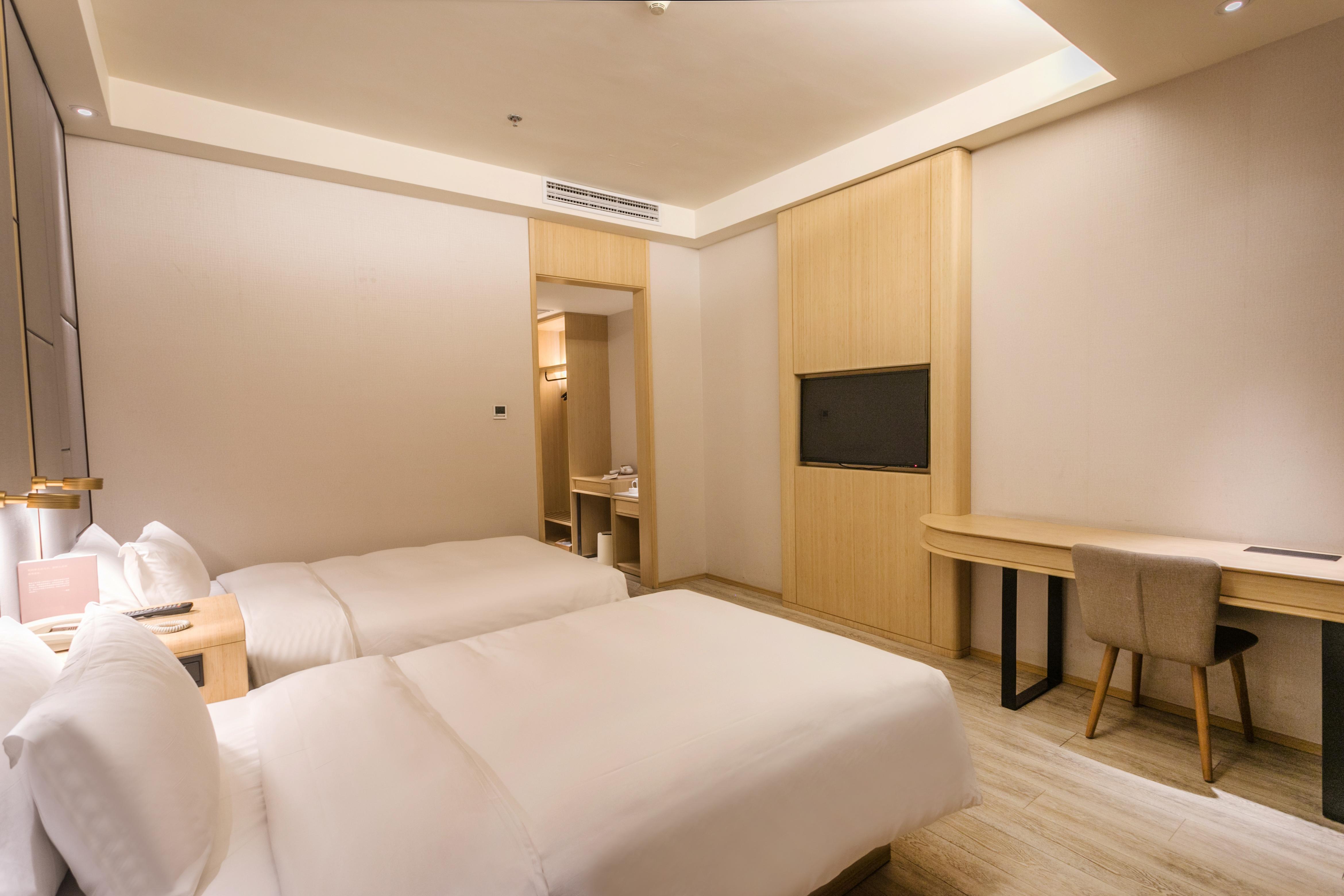 Quanji Hotel 12/32